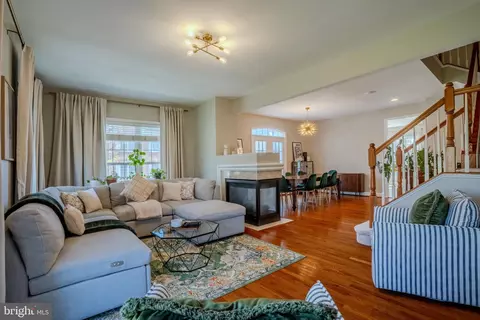 Other - 2520 Walnut Leaf Ln, Herndon, VA 20171 photo 8 of 11