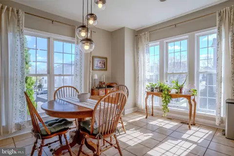 Dining - 2520 Walnut Leaf Ln, Herndon, VA 20171 photo 1 of 4
