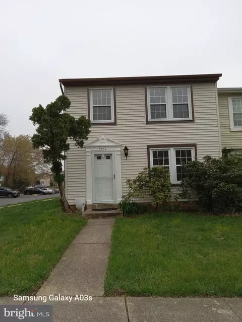 5551 Macduff Ct, Fairfax, VA 22032