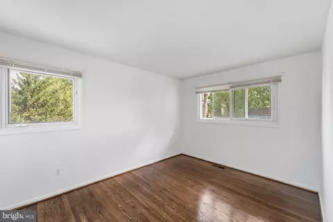 Bedroom - 6423 Cabell Ct, Springfield, VA 22150 photo 6 of 8