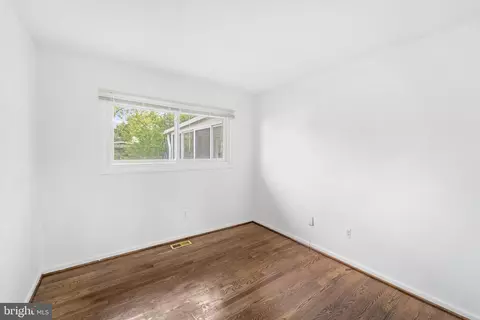 Bedroom - 6423 Cabell Ct, Springfield, VA 22150 photo 7 of 8