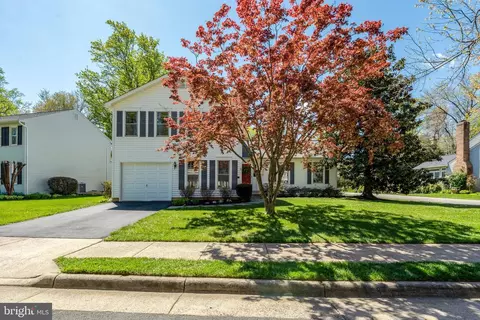 6054 Burnside Landing Drive Dr, Burke, VA 22015