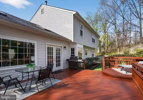 Exterior - 7723 Silver Sage Ct, Springfield, VA 22153 photo 10 of 15