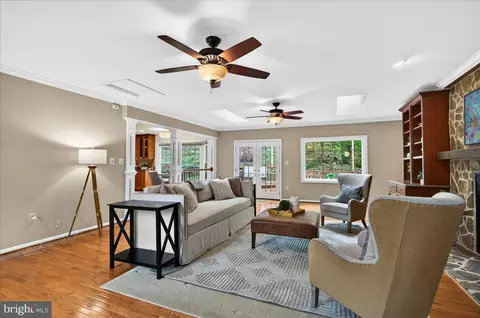 Living - 7723 Silver Sage Ct, Springfield, VA 22153 photo 4 of 5
