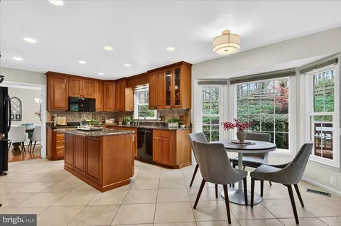 Kitchen - 7723 Silver Sage Ct, Springfield, VA 22153 photo 1 of 6