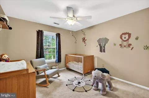 Bedroom - 7723 Silver Sage Ct, Springfield, VA 22153 photo 10 of 12