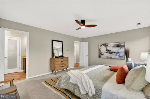 Bedroom - 7723 Silver Sage Ct, Springfield, VA 22153 photo 3 of 12