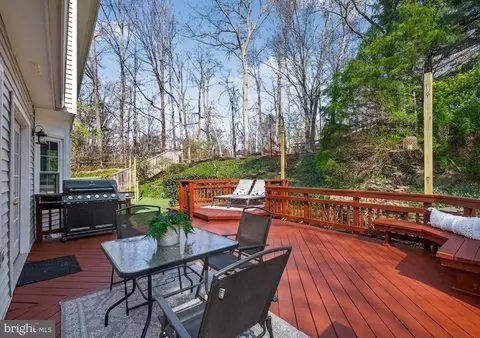 Exterior - 7723 Silver Sage Ct, Springfield, VA 22153 photo 8 of 15