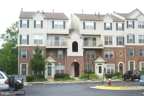 6035 Terrapin Pl #301, Alexandria, VA 22310
