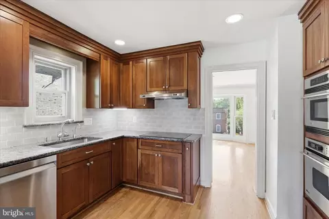 Kitchen - 1148 Randolph Rd, Mclean, VA 22101 photo 3 of 3