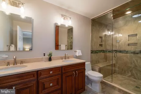 Bath - 1347 Macbeth St, Mclean, VA 22102 photo 1 of 8