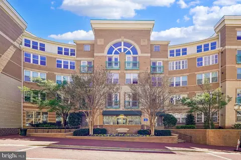 12001 Market St #T51, Reston, VA 20190