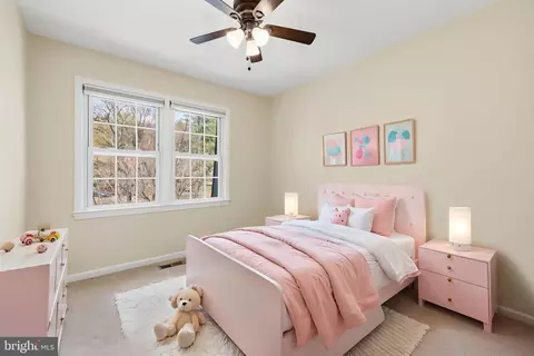 Bedroom - 8955 Omega Ct, Springfield, VA 22152 photo 2 of 4