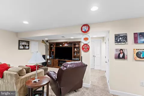 7710 Wilbur Ct, Springfield, VA 22153 photo 34