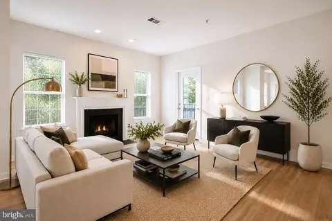 1705 Lake Shore Crest Dr #23, Reston, VA 20190