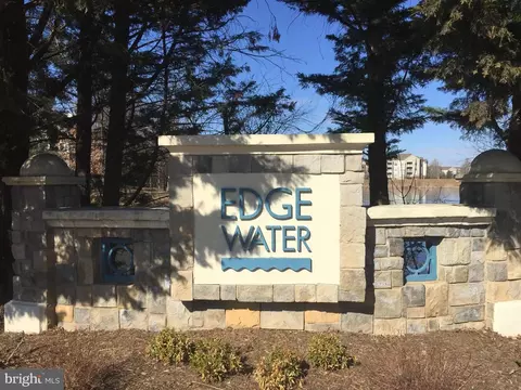 1705 Lake Shore Crest Dr #23, Reston, VA 20190