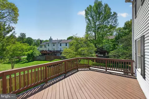 Exterior - 9129 Blarney Stone Dr, Springfield, VA 22152 photo 4 of 5