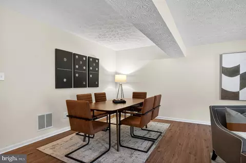 Dining - 9129 Blarney Stone Dr, Springfield, VA 22152 photo 6 of 6