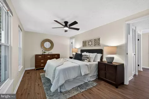 Bedroom - 9129 Blarney Stone Dr, Springfield, VA 22152 photo 1 of 3