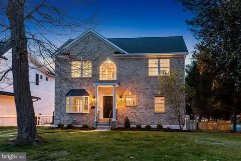 103 Battle St SW, Vienna, VA 22180