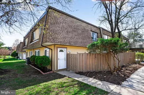 3818 Joshua Pl #43B, Alexandria, VA 22309
