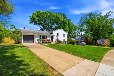 Exterior - 7708 Jansen Dr, Springfield, VA 22152 photo 12 of 12