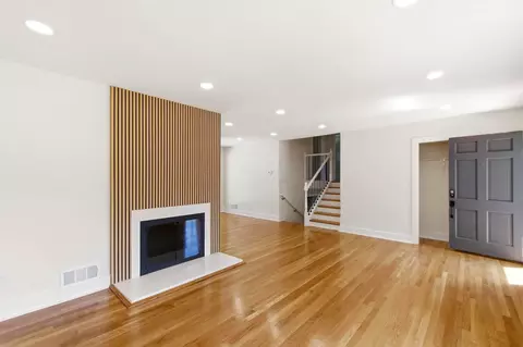 Living - 7708 Jansen Dr, Springfield, VA 22152 photo 3 of 8