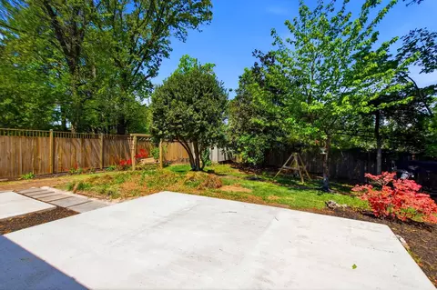 Exterior - 7708 Jansen Dr, Springfield, VA 22152 photo 9 of 12
