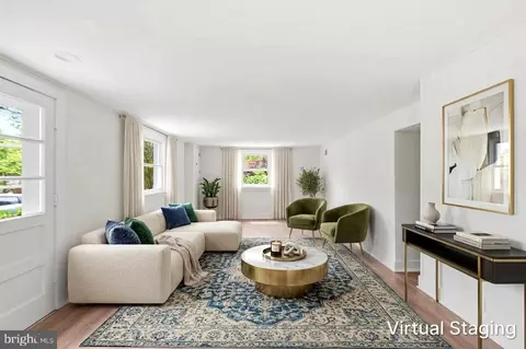 Living - 7708 Jansen Dr, Springfield, VA 22152 photo 8 of 8