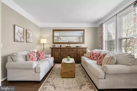 Other - 9323 Castle Hill Rd, Springfield, VA 22153 photo 3 of 33