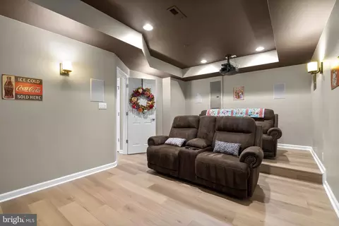 Other - 9323 Castle Hill Rd, Springfield, VA 22153 photo 24 of 33