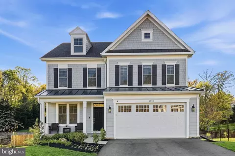 4592 Marshall Hills Ln, Fairfax, VA 22030
