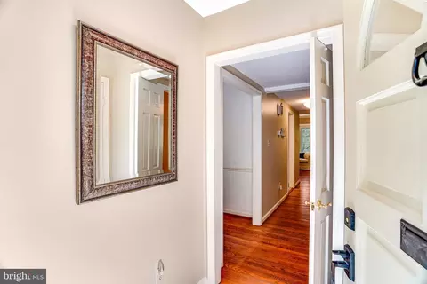 Entry Way - 6724 Melrose Dr, Mclean, VA 22101 photo 1 of 1