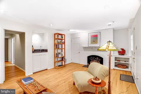 Living - 6724 Melrose Dr, Mclean, VA 22101 photo 5 of 5
