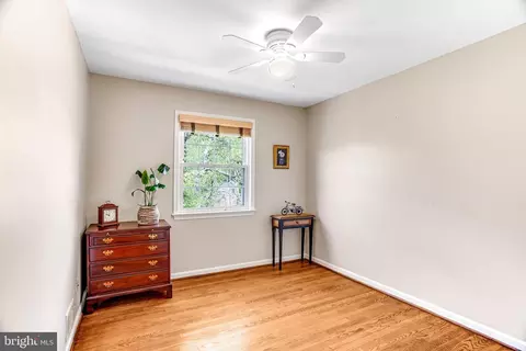 Bedroom - 6724 Melrose Dr, Mclean, VA 22101 photo 3 of 5
