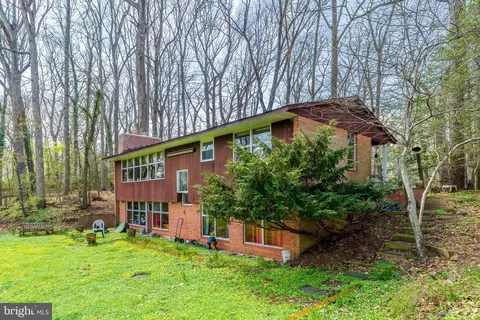 901 Chinquapin Rd, Mclean, VA 22102 photo 4