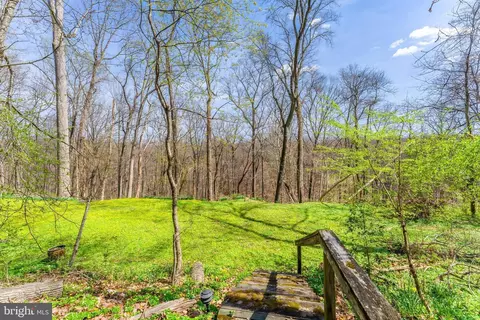901 Chinquapin Rd, Mclean, VA 22102 photo 8