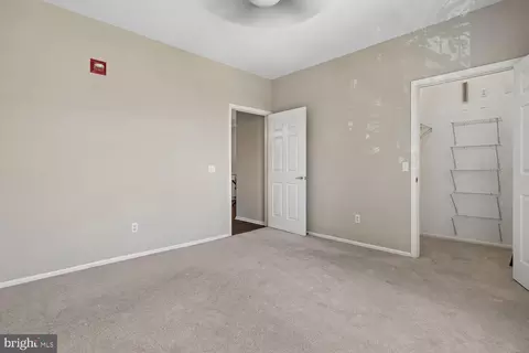 Bedroom - 1521 Spring Gate Dr #10211, Mclean, VA 22102 photo 5 of 5