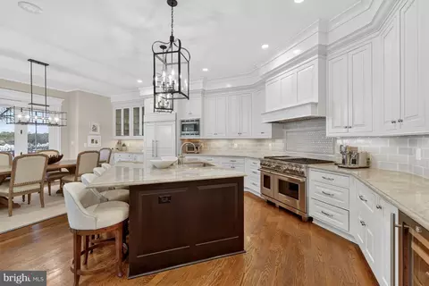 Kitchen - 1420 Kurtz Rd, Mclean, VA 22101 photo 2 of 3