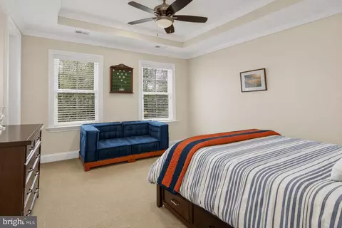 Bedroom - 1420 Kurtz Rd, Mclean, VA 22101 photo 3 of 4