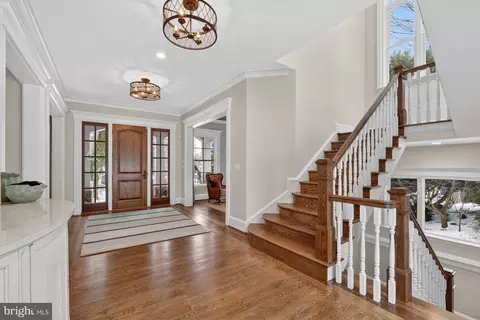 Entry Way - 1420 Kurtz Rd, Mclean, VA 22101 photo 1 of 3