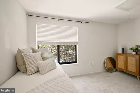 Bedroom - 11100 Saffold Way, Reston, VA 20190 photo 7 of 8