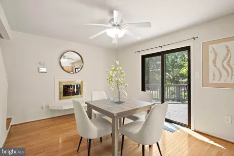 Dining - 11100 Saffold Way, Reston, VA 20190 photo 3 of 3