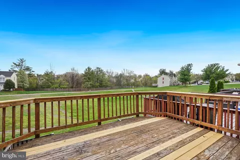 Exterior - 3023 Mcmaster Ct, Herndon, VA 20171 photo 4 of 4