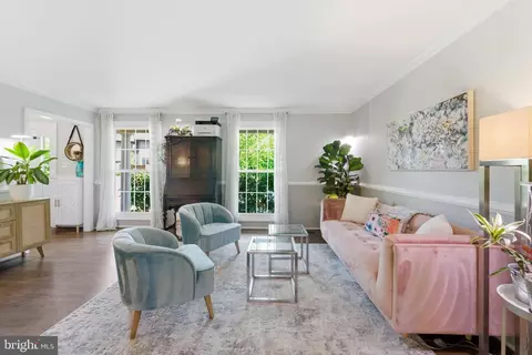 6445 Linway Ter NW, Mclean, VA 22101