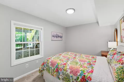 Bedroom - 6445 Linway Ter NW, Mclean, VA 22101 photo 7 of 7