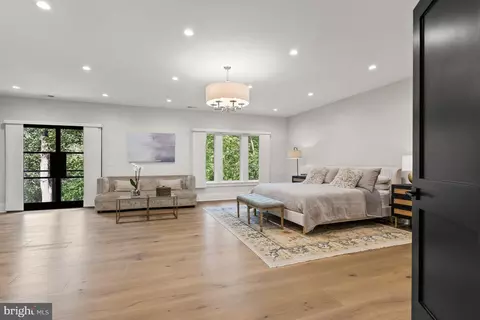 Bedroom - 825 Whann Ave, Mclean, VA 22101 photo 1 of 3