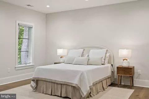 Bedroom - 825 Whann Ave, Mclean, VA 22101 photo 3 of 3