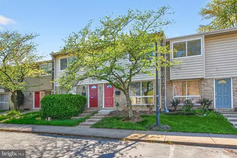 13209 Keach Pl, Herndon, VA 20170