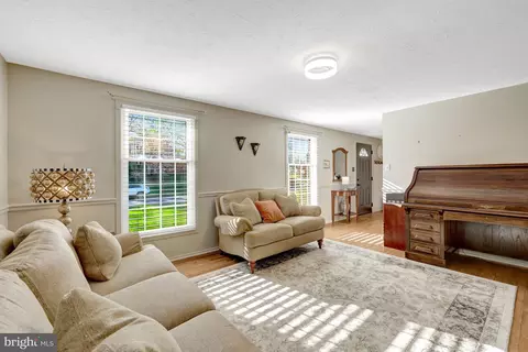 Living - 2212 Stirrup Iron Ln, Reston, VA 20191 photo 1 of 3